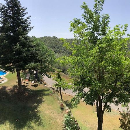 Casa Rural Sant Petrus De Madrona Pinell de Solsones Εξωτερικό φωτογραφία