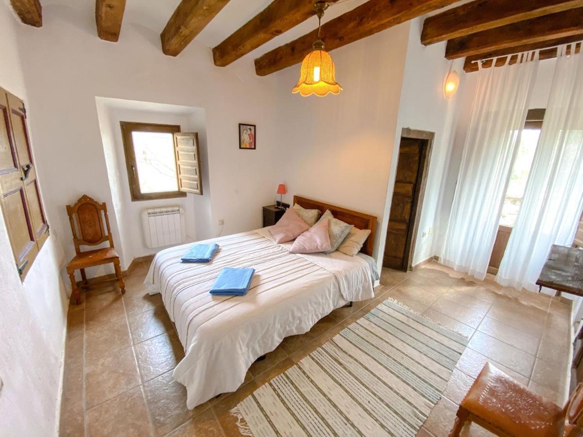 Casa Rural Sant Petrus De Madrona Pinell de Solsones Εξωτερικό φωτογραφία