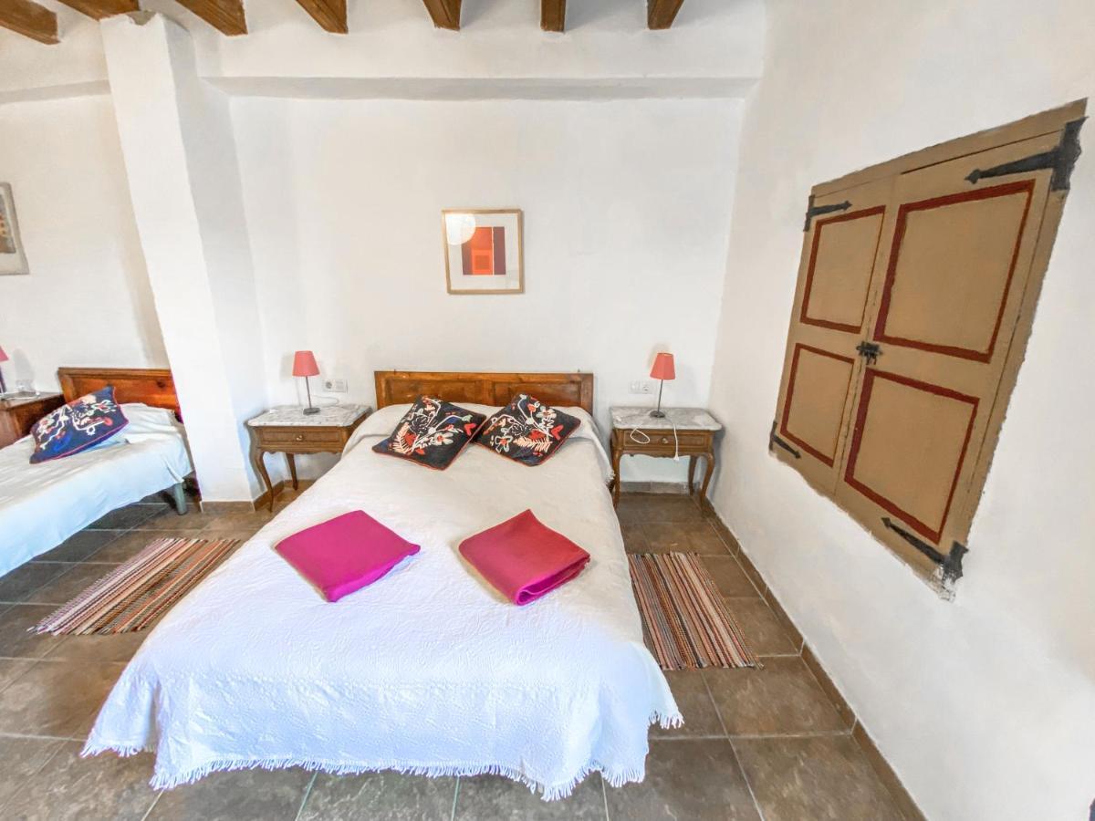 Casa Rural Sant Petrus De Madrona Pinell de Solsones Εξωτερικό φωτογραφία